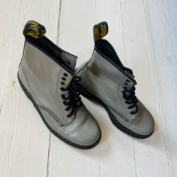 Dr. Martens 1460 boots - Picture 2 of 3